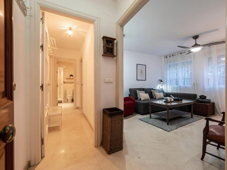 Tranquilo Y Bonito Apartamento A 10 Min Del Centro Малага Экстерьер фото