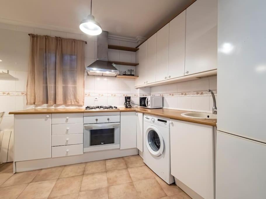 Tranquilo Y Bonito Apartamento A 10 Min Del Centro Малага Экстерьер фото