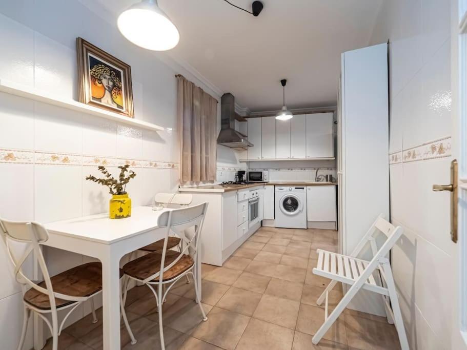 Tranquilo Y Bonito Apartamento A 10 Min Del Centro Малага Экстерьер фото