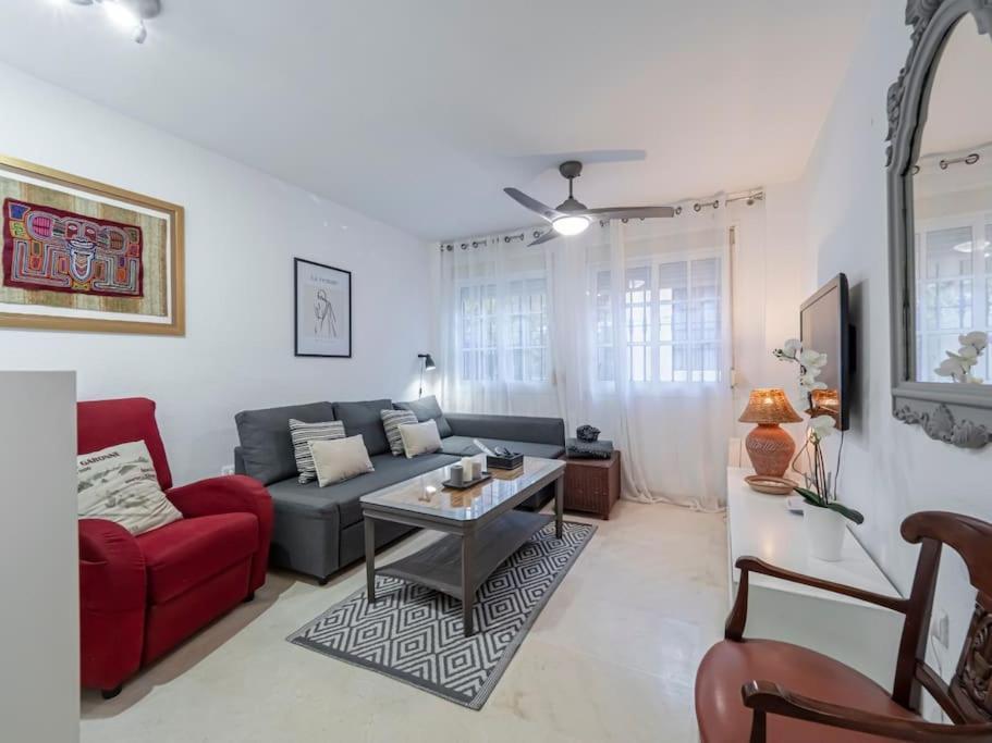 Tranquilo Y Bonito Apartamento A 10 Min Del Centro Малага Экстерьер фото